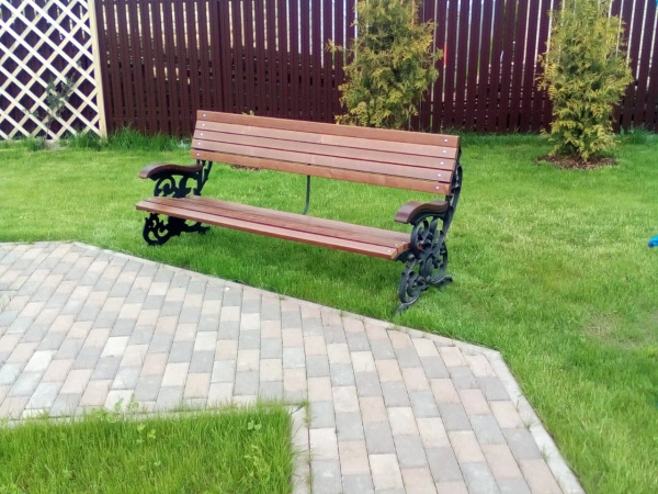 Скамейка чугунная «Флора» 1,5 м